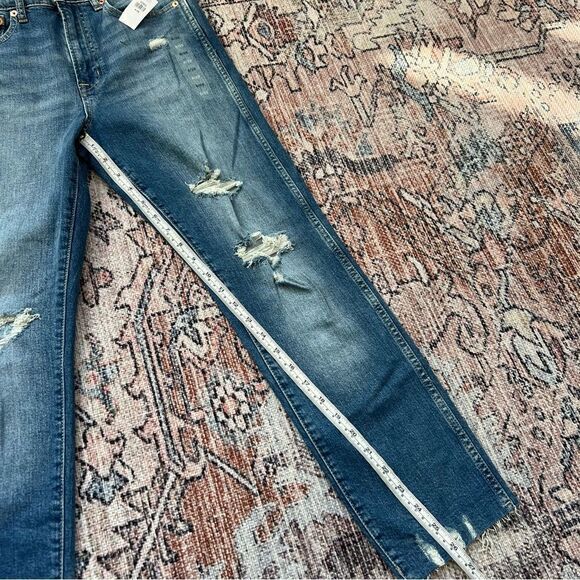 NWT GAP High Rise Vintage Slim Destructed Ankle Jeans Size 8 - Picture 10 of 14
